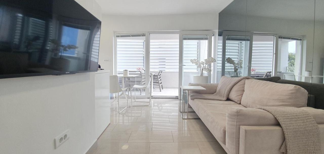 Apartamento Seahouse By Jelena Bibinje Exterior foto